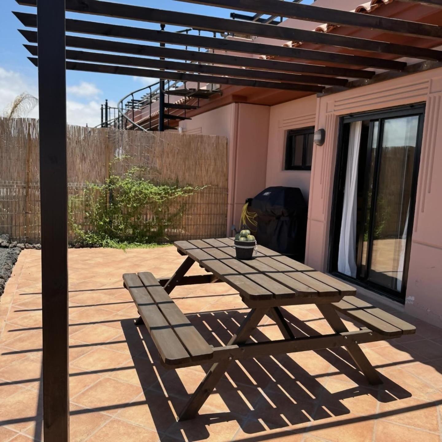 Villa Majanicho Con Piscina Lajares Exteriör bild